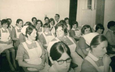 PflegeschülerInnen im Lehrsaal des Vinzenzheimes.